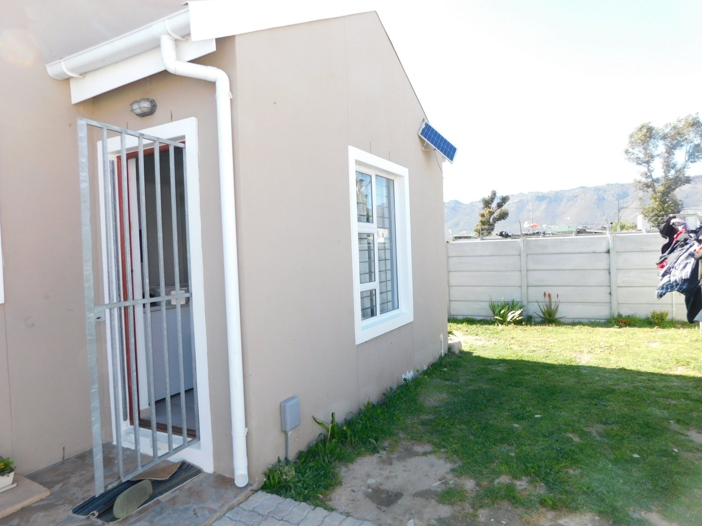 3 Bedroom Property for Sale in Broadlands Western Cape